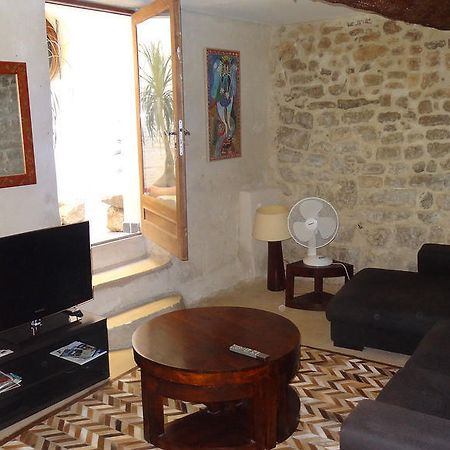 Appartement Avec Patio,2 Chambres,Patangarles Phòng bức ảnh